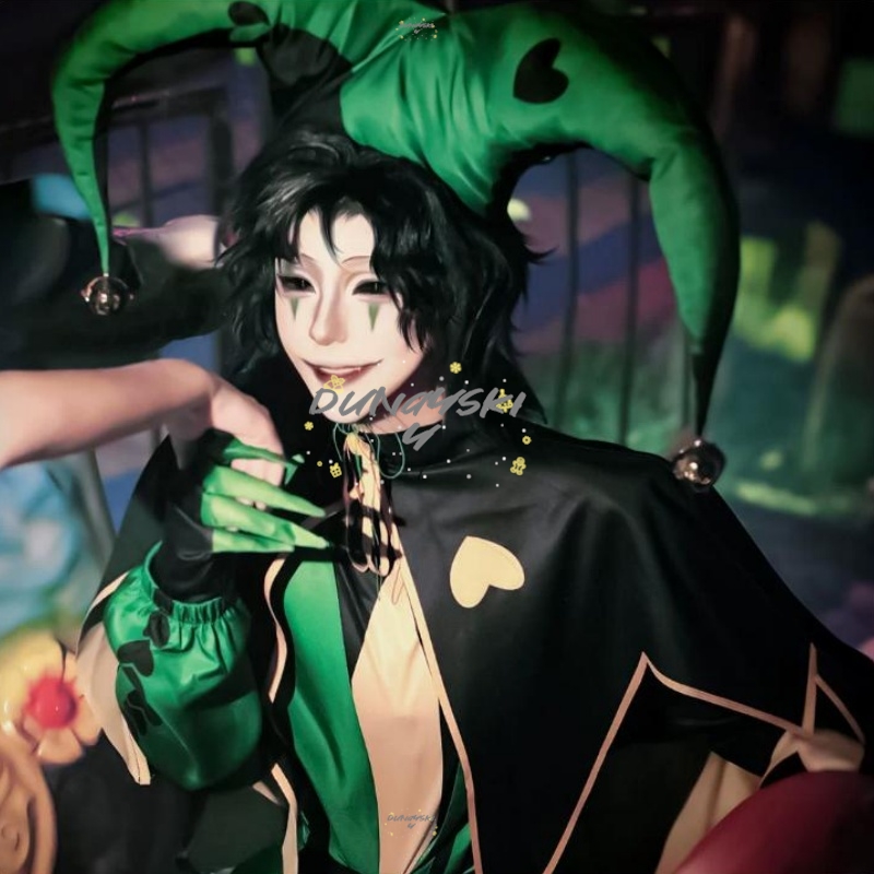Costume de Clown Pierrot de Ci - Anime Cosplay Expo 2025 avis et prix